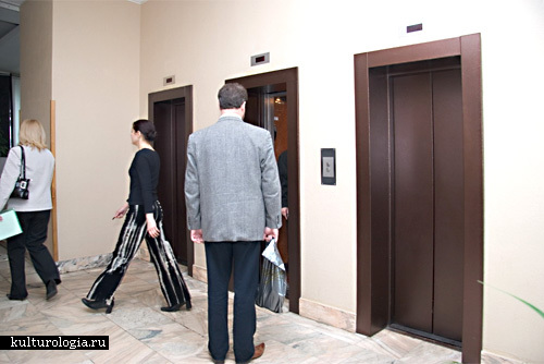 Офисный лифт