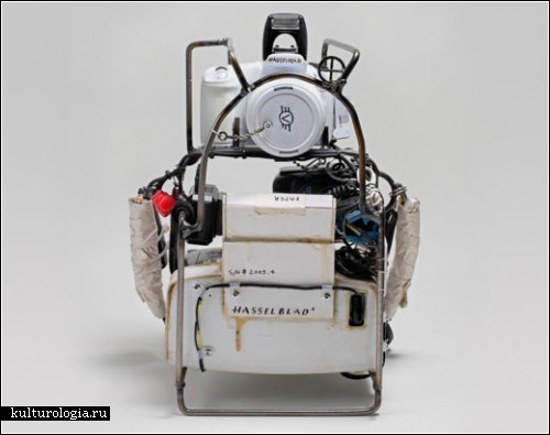 Фотокамеры ручной работы от скульптора Tom Sachs