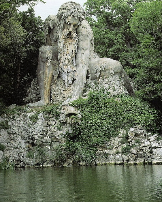 Апеннинский колосс, скульптор - Джамболона (Giambologna), Флоренция, Италия