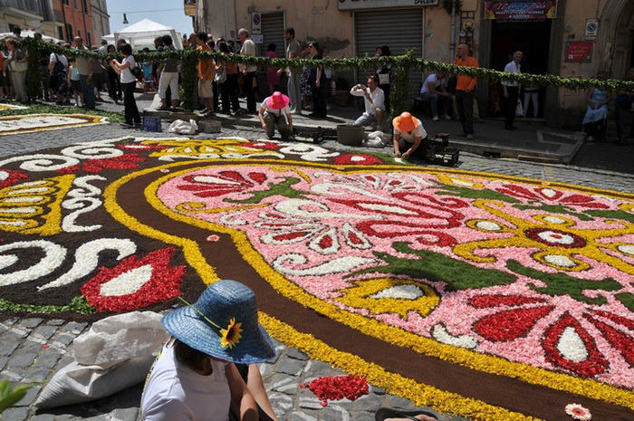 Цветочный ковер в Риме Цветочный ковер в Риме