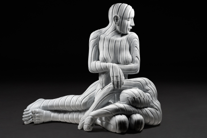 Скульптура из мрамора. Биеннале, Венеция.
