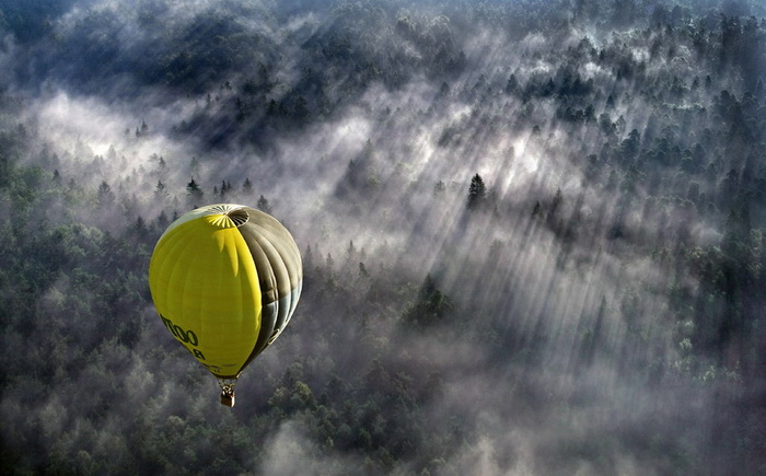 Земля с высоты птичьего полета от фотографа Matjaz Cater