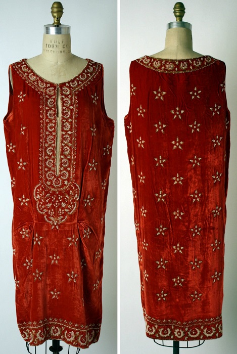 Шелковое платье, 1925 год. | Фото: fiveminutehistory.com.