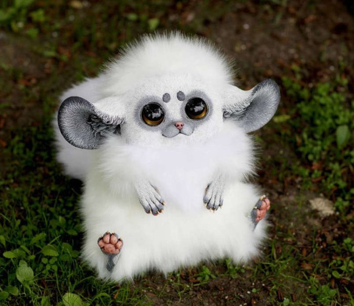 Белый пушистик. Автор: Santaniel.