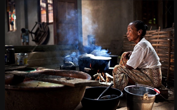 Женщина. Фото Alessandro Bergamini. Женщина. Фото Alessandro Bergamini.