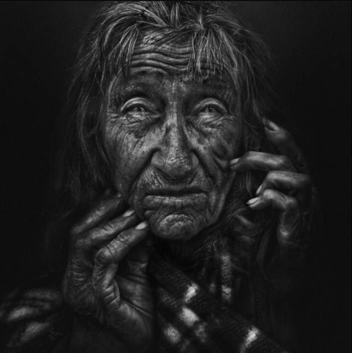 Черно-белая жизнь. Бездомные в объективе фотографа Ли Джеффриса (Lee Jeffries).