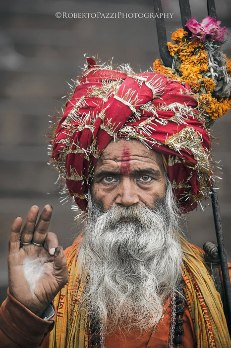 Выразительные портреты бедняков Индии. Автор фото: Roberto Pazzi.