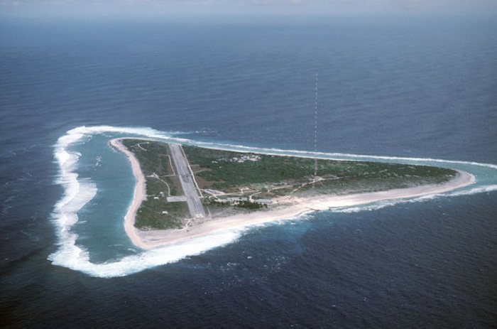 Из-за вулканической активности здесь опасен даже воздух. Из-за вулканической активности здесь опасен даже воздух.