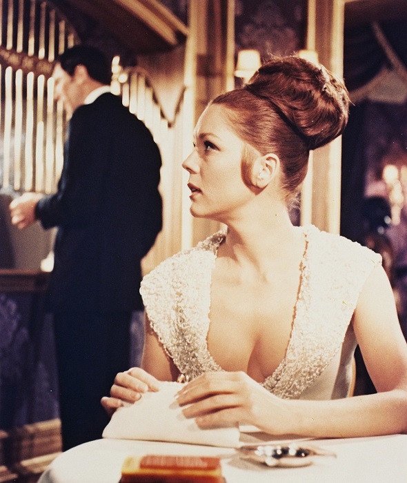 Английская актриса Диана в роли Трейси де Винченцо в фильме «На секретной службе Её Величества», 1969 год.