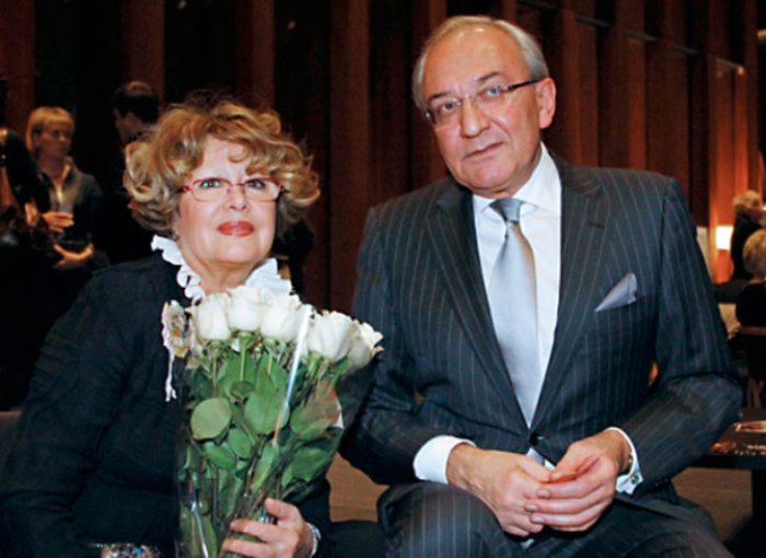 Марина Неелова с мужем Кириллом Геворгяном | Фото: 24smi.org