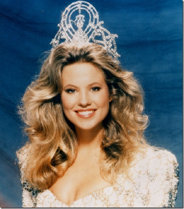Ангела Виссер (Нидерланды) - Мисс Вселенная 1989. Рост 175 см. Параметры фигуры 90-62-96.