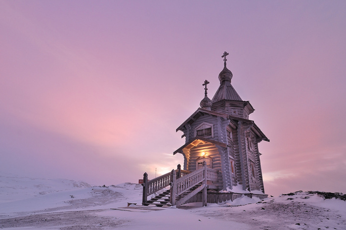 churches-antarctica-021.jpg