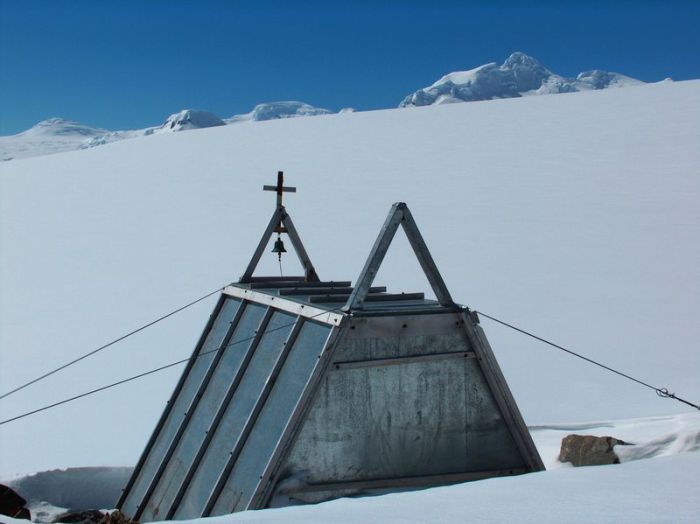 churches-antarctica-051.jpg