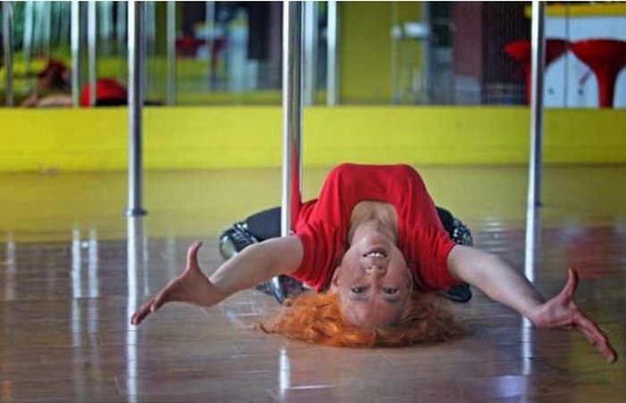 И возраст пилону не помеха. И возраст пилону не помеха.