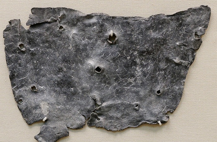 Египетская табличка с проклятиями.