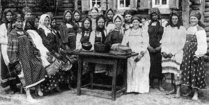 Каравай испекли. Начало ХХ в. Каравай испекли. Начало ХХ в.