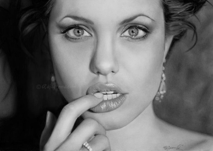 Непростые рисунки простым карандашом: Анджелина Джоли