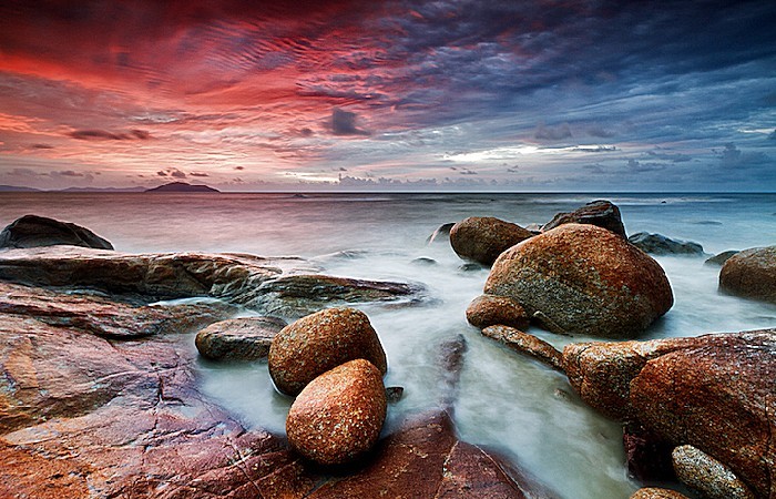 Небо. Море. Камни. Изумительные фотопейзажи Бобби Бонга
