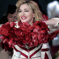 Мадонна на концерте в Петербурге нарушила закон о пропаганде гомосексуализма