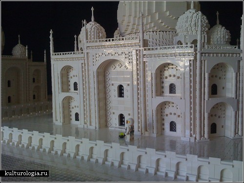 Lego-архитектура от Артура Гуджика