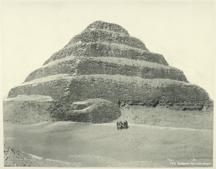 Ступенчатая пирамида Саккара.