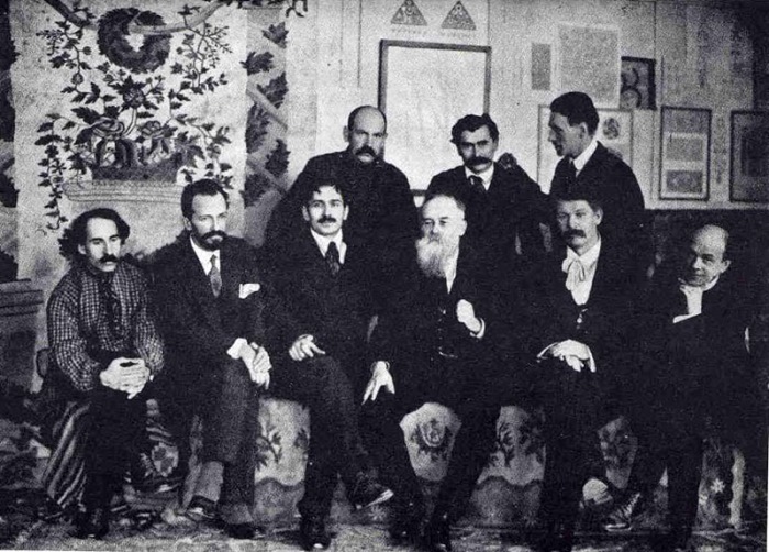 Девять основателей Украинской академии искусств